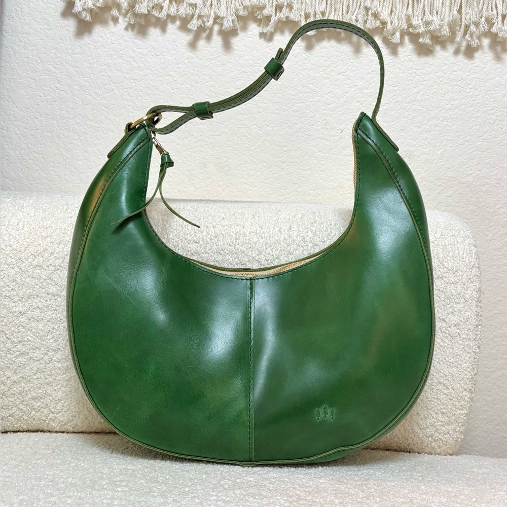 Portland Leather Large Nora Crescent Shoulder Bag in Cowboy Mint